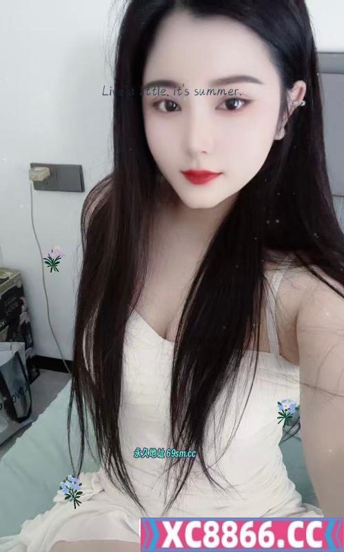 深喉潮喷小妖精