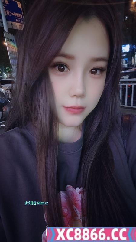 风骚G奶小姐姐