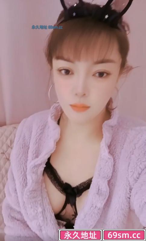 美女彤彤