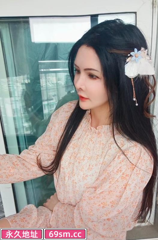 杭州混血美女曼妮