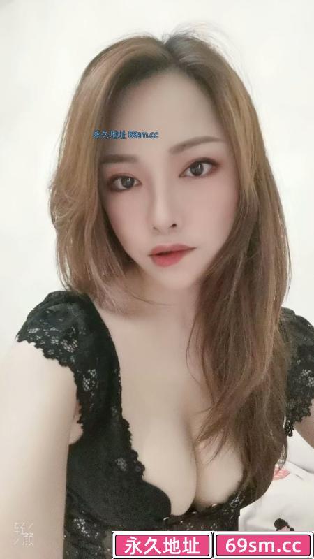 滨江美胸少妇