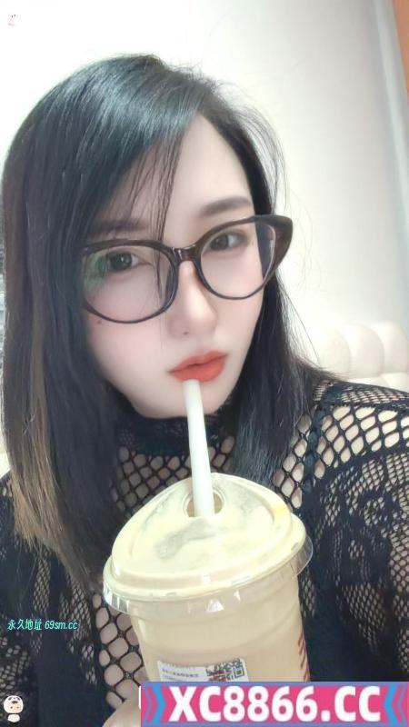 温柔的眼睛瑶瑶姐