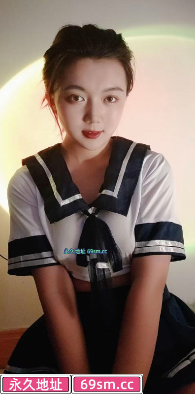 东湖大奶妹