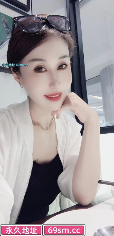 模特身材黑丝柳姐