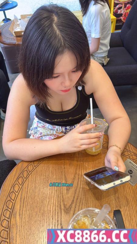 南京可爱听障女孩