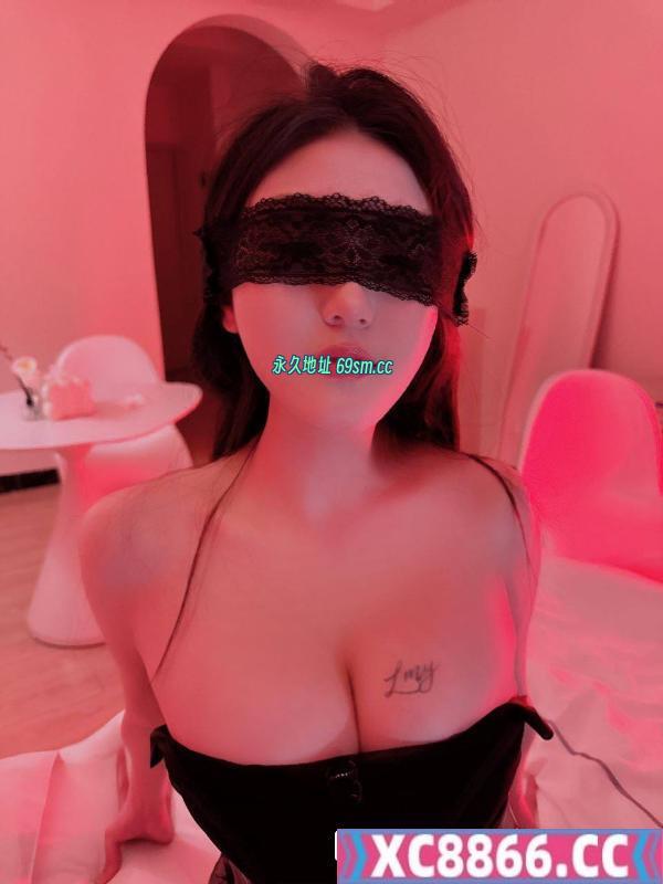 温柔粘人的沈彤