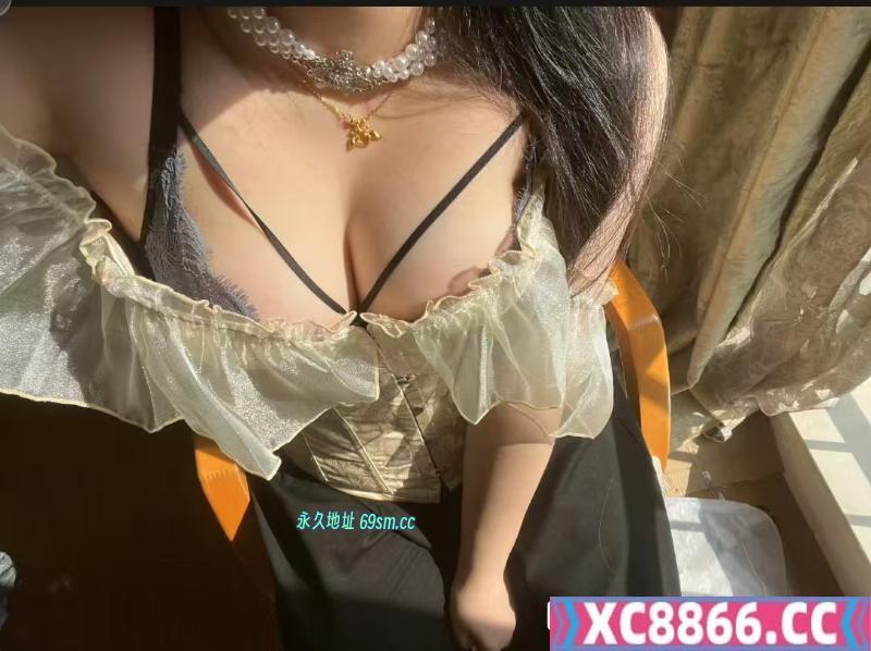 可乐不加冰二次元妹子