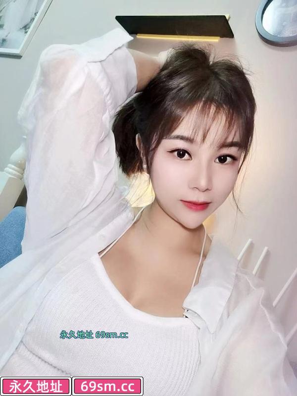 龙华大胸嘟嘟