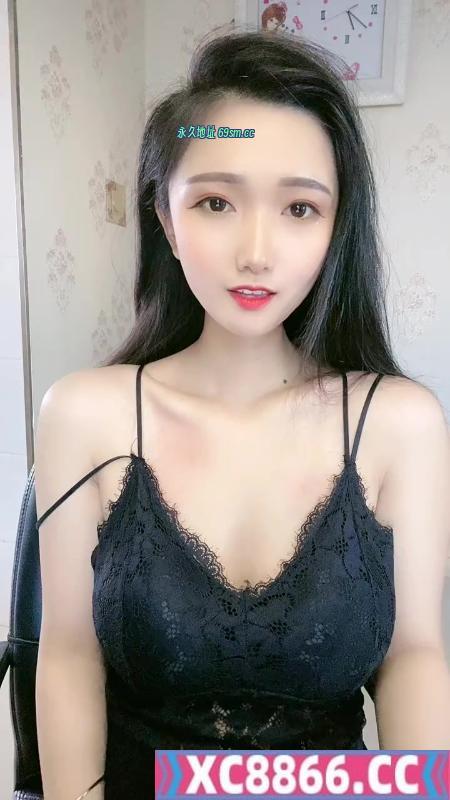 蕾丝尤物御姐