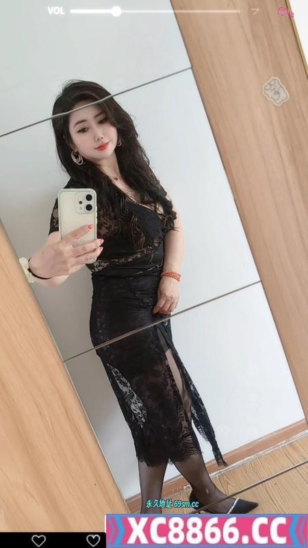 OL制服喷潮骚妇