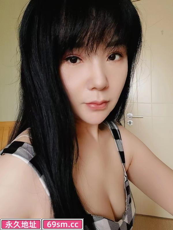 丰台中小活少妇田芯儿