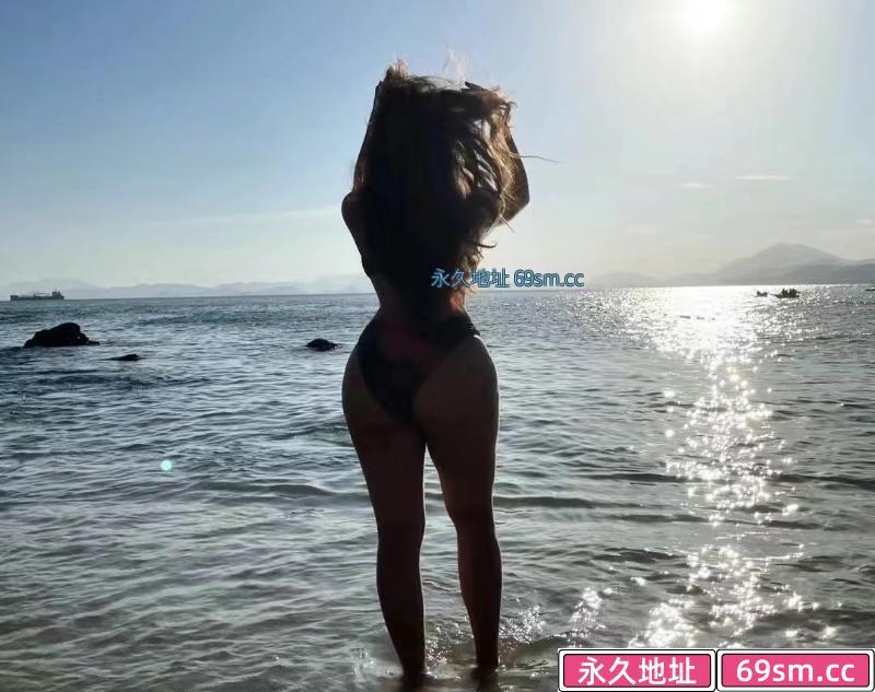 身材超棒的小姐姐