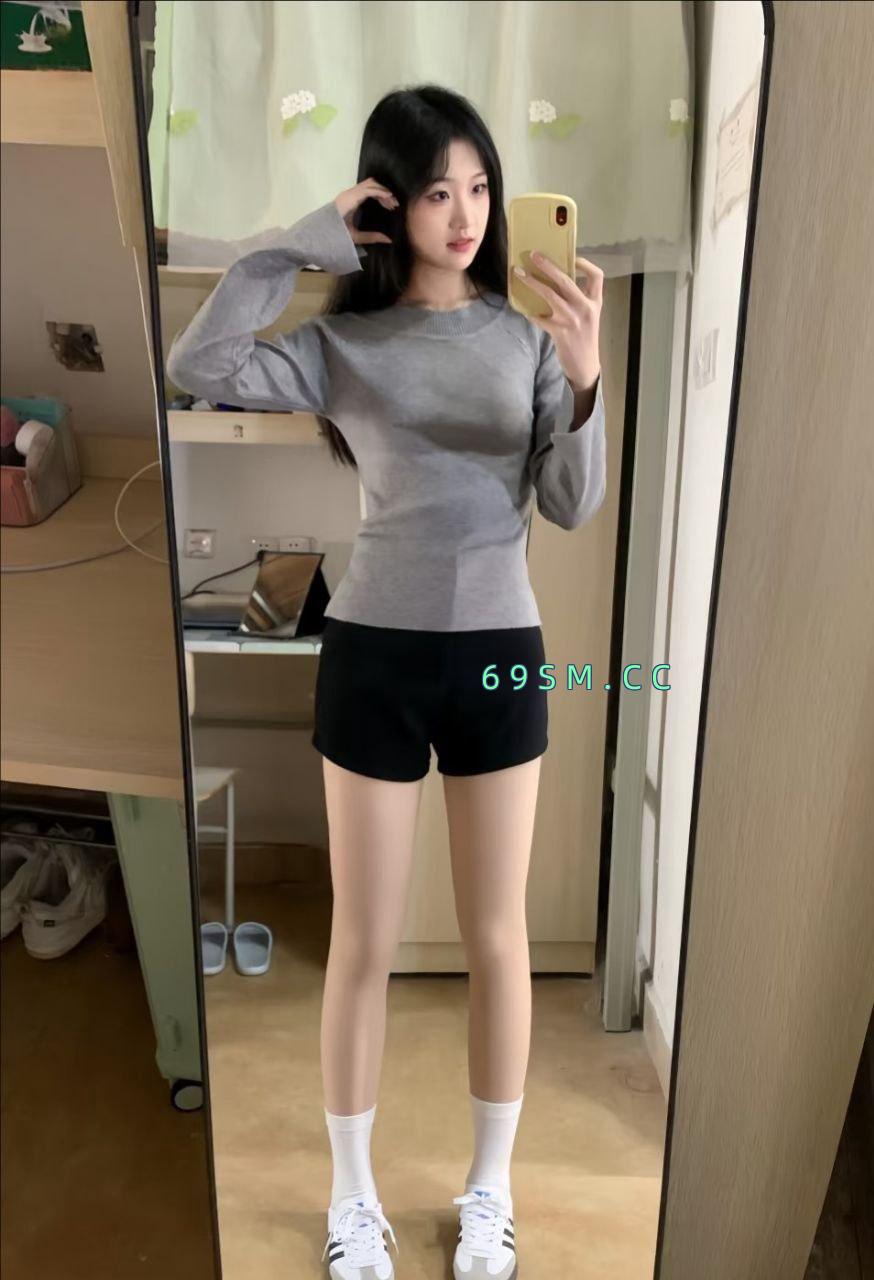 水灵水灵的小姐