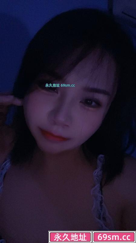 大奶小少妇