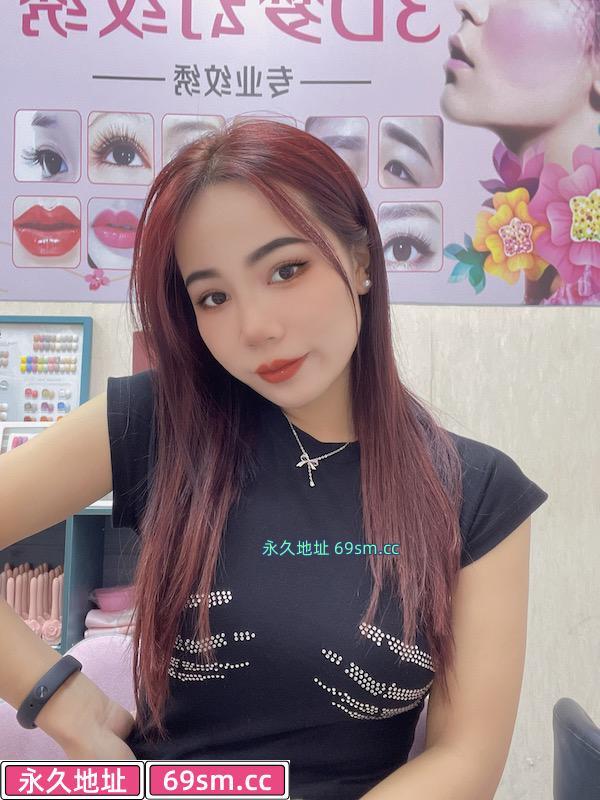 龙华月月
