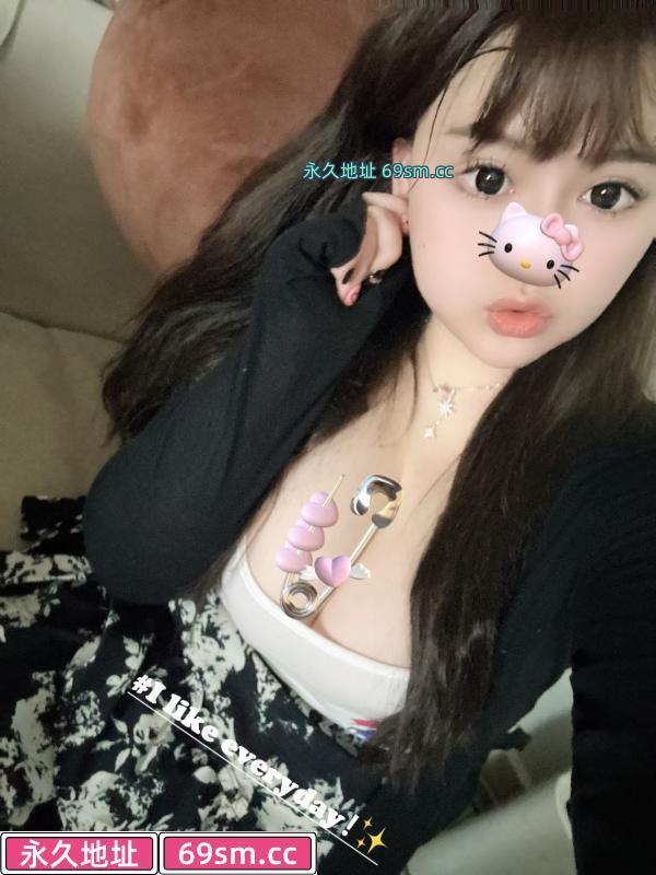 bbw巨乳嫩妹
