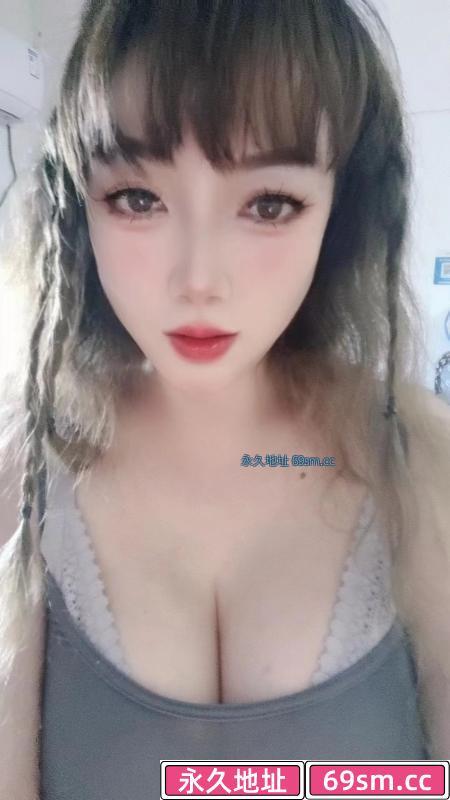 大胸少妇