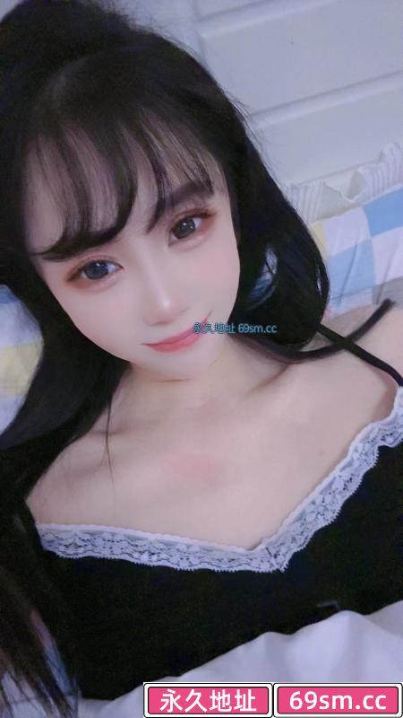 叫声好骚的小姐姐
