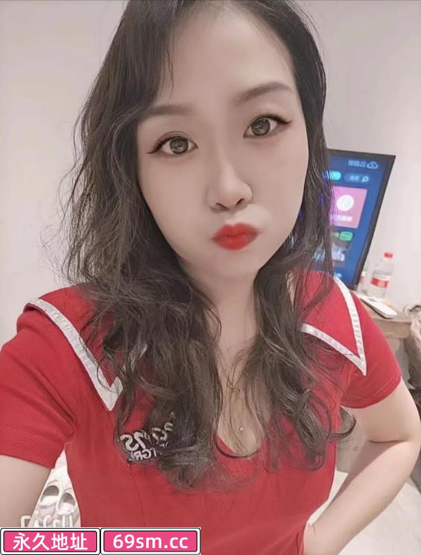 南昌青山湖大胸少妇