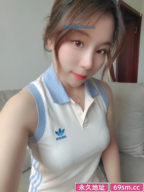 清纯笑笑