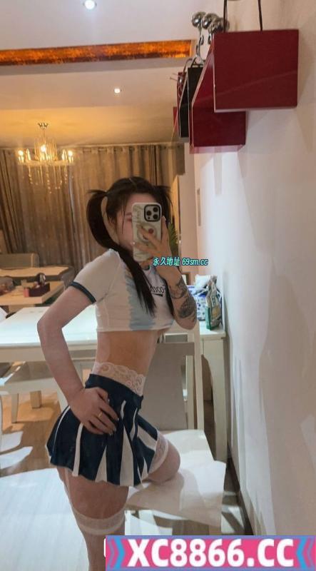 丝袜制服西西
