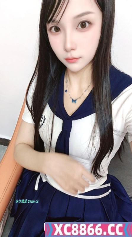 钟爱白云奶妈少妇