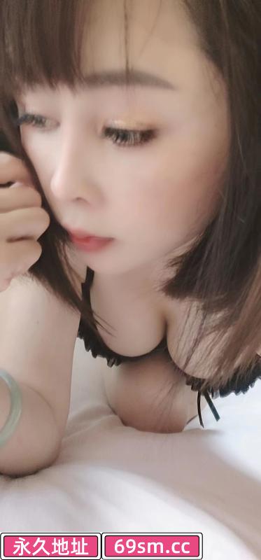 天心区短发风骚伊伊