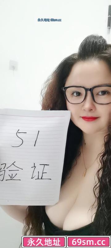 南宁火车站豪乳少妇