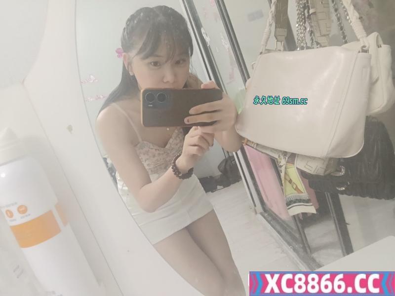 百变少妇