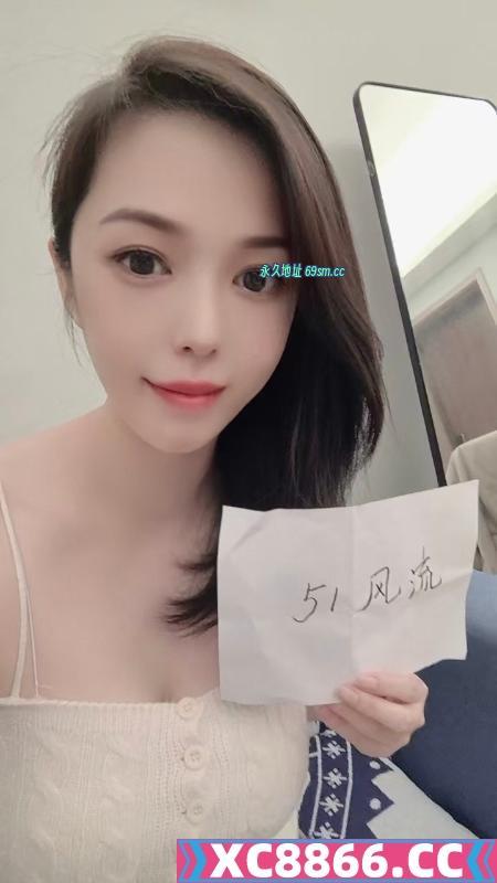 武侯大长腿依灵
