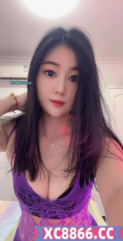 丰满翘臀圆润熟女