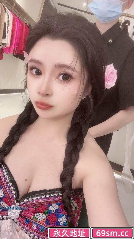 娃娃脸小骚货