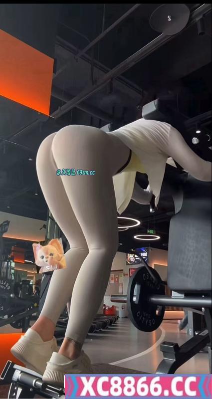 夫子庙长腿大波骚女