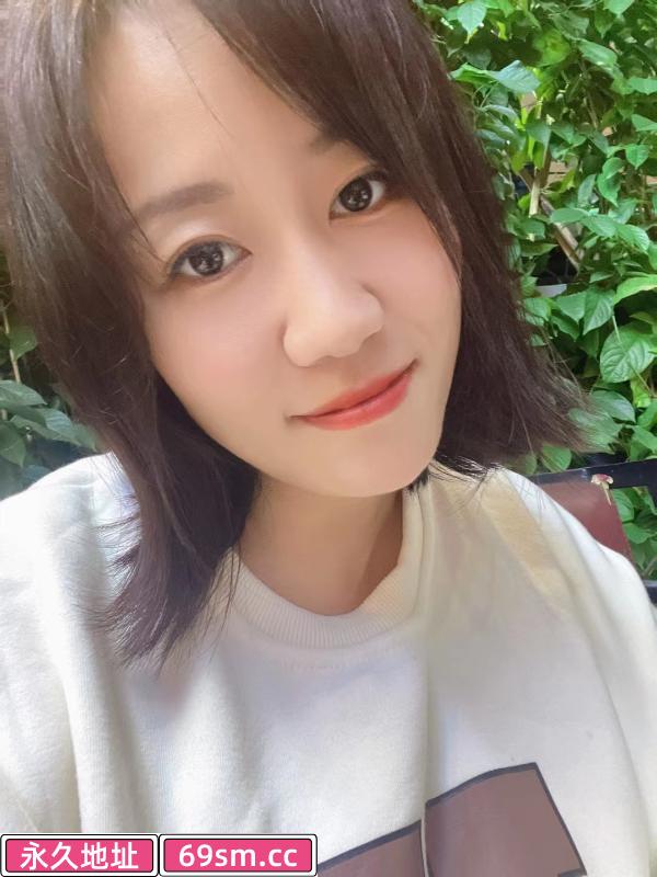 龙华小少妇