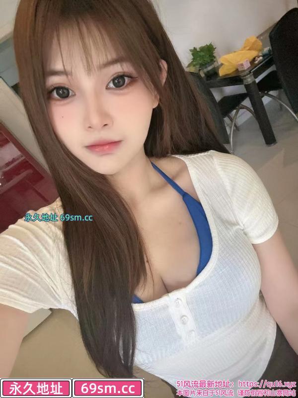 东站大长腿骚货