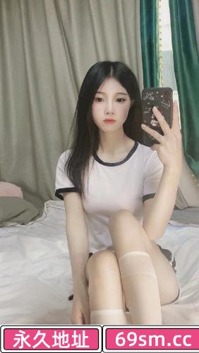 水多性感妹子