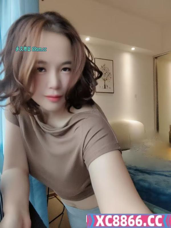 纯莞式夹b小骚妇