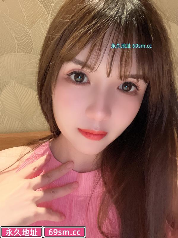 网红脸漂亮小姐姐
