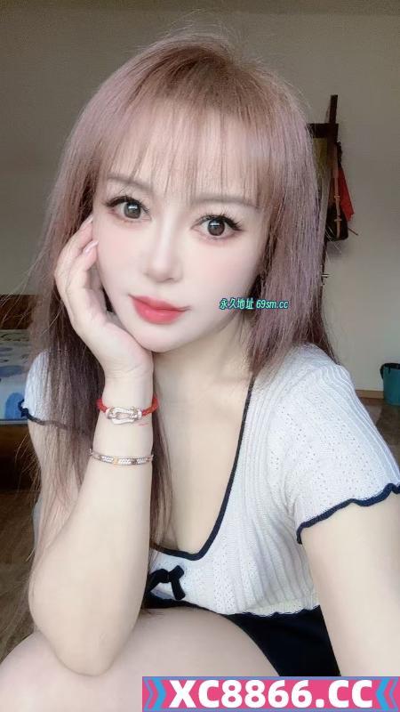 武侯妩媚女人媚儿