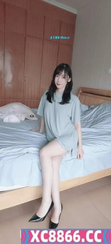 新北大胸长腿妹子
