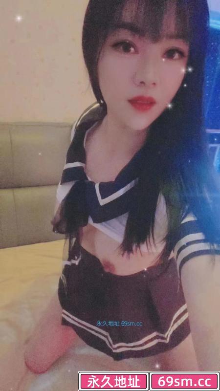 风骚妩媚制服熟女