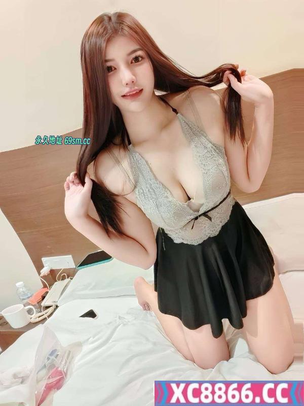 白嫩骚妹超紧水多