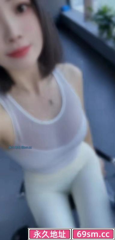 小寡妇胸大服务好