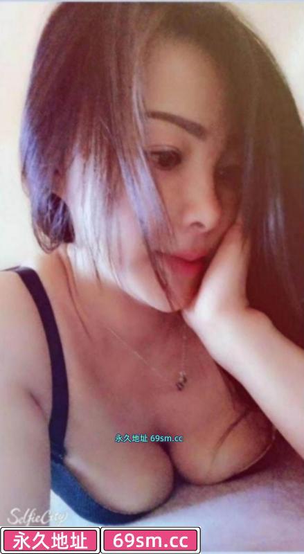 丰满少妇