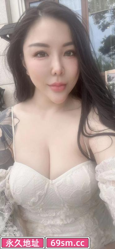 花臂骚妇Andy