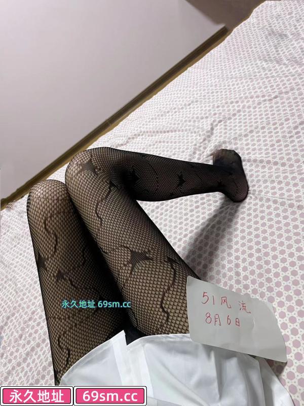 爆乳腿精熙熙