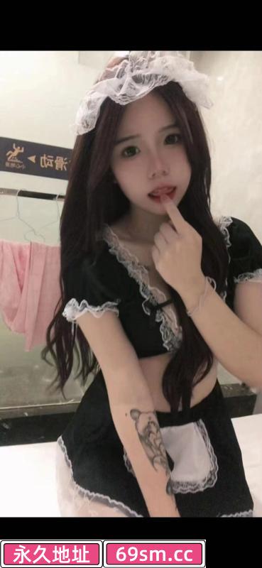 颜值精神小妹