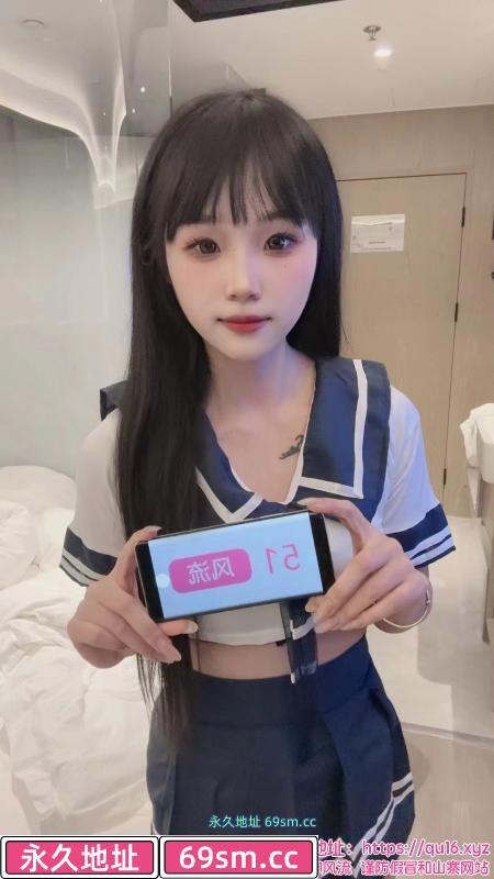 蜜桃臀思思