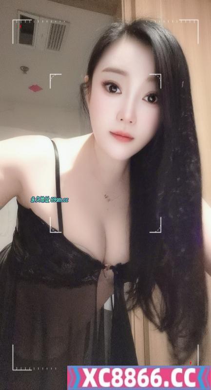 风骚妩媚型依晨儿