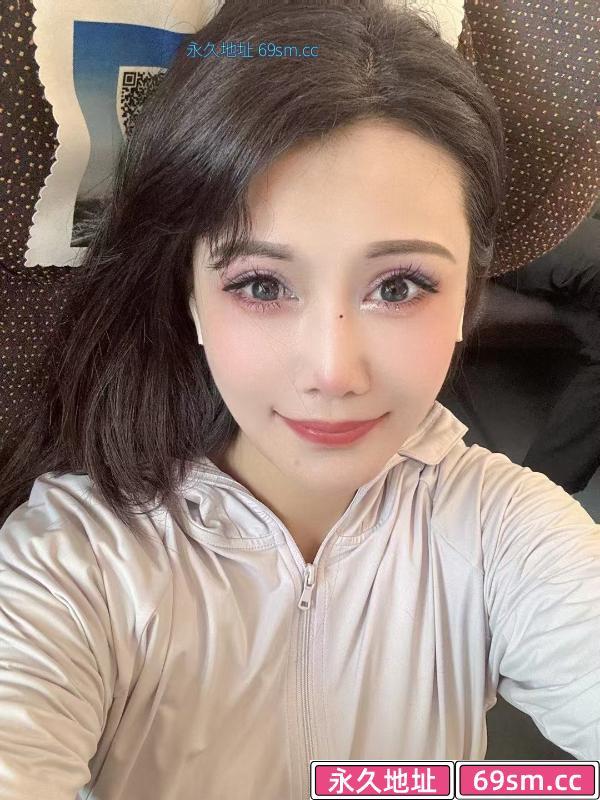 活泼型小美女